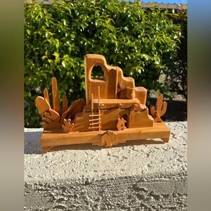 Vintage Wooden Desert Scene Decor diorama